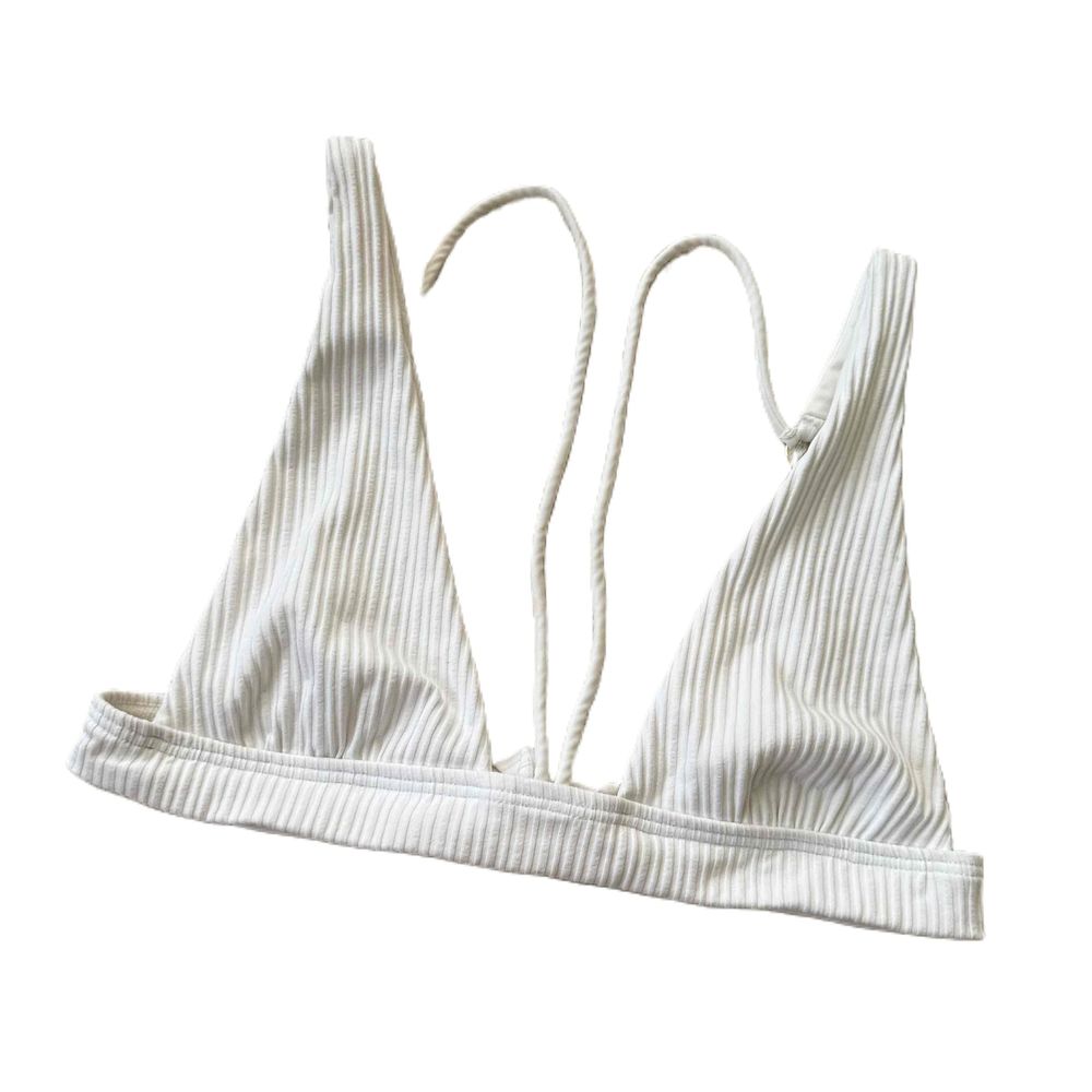 Beach Bunny Wire-Free Triangle Striped White Bikini Top Large